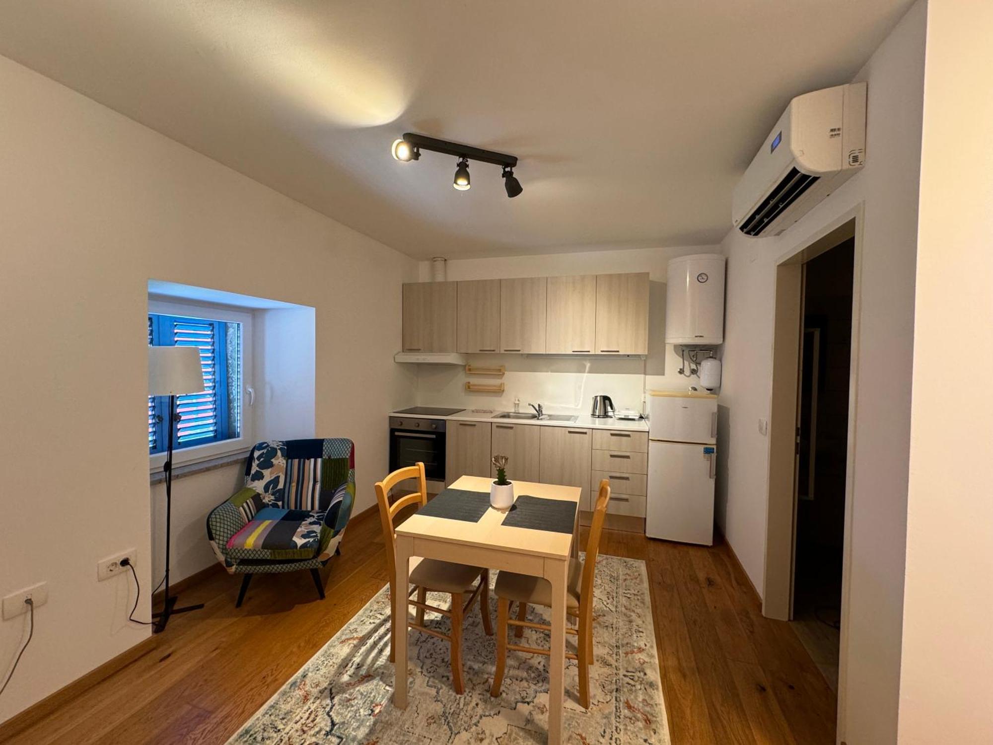 Santomas Apartments Šmarje Kültér fotó
