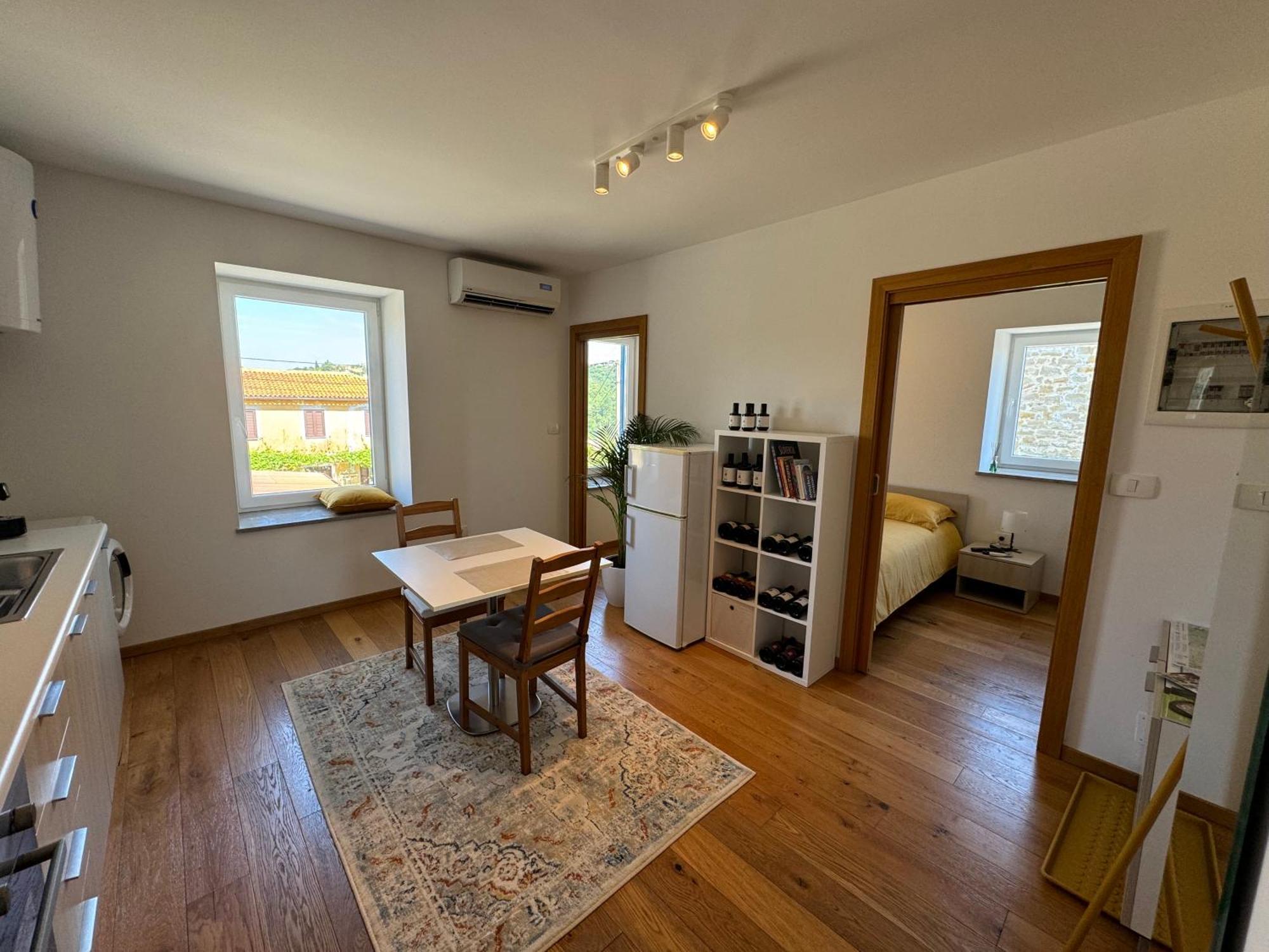 Santomas Apartments Šmarje Kültér fotó